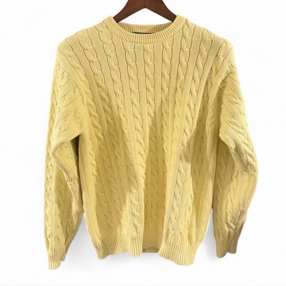 VTG Men’s John Ashford Butter Yellow Cable Knit Crewneck Sweater Size Large